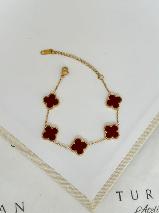 Gold Detay Bordo Yonca Bileklik