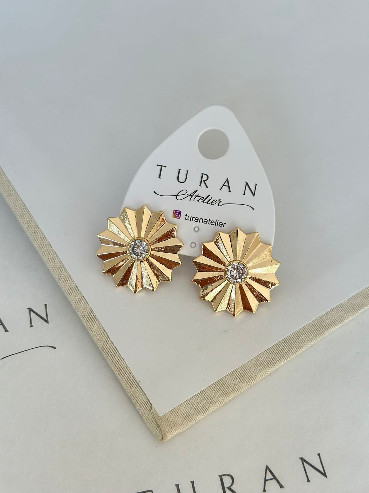 Flower Büyük Boy Küpe