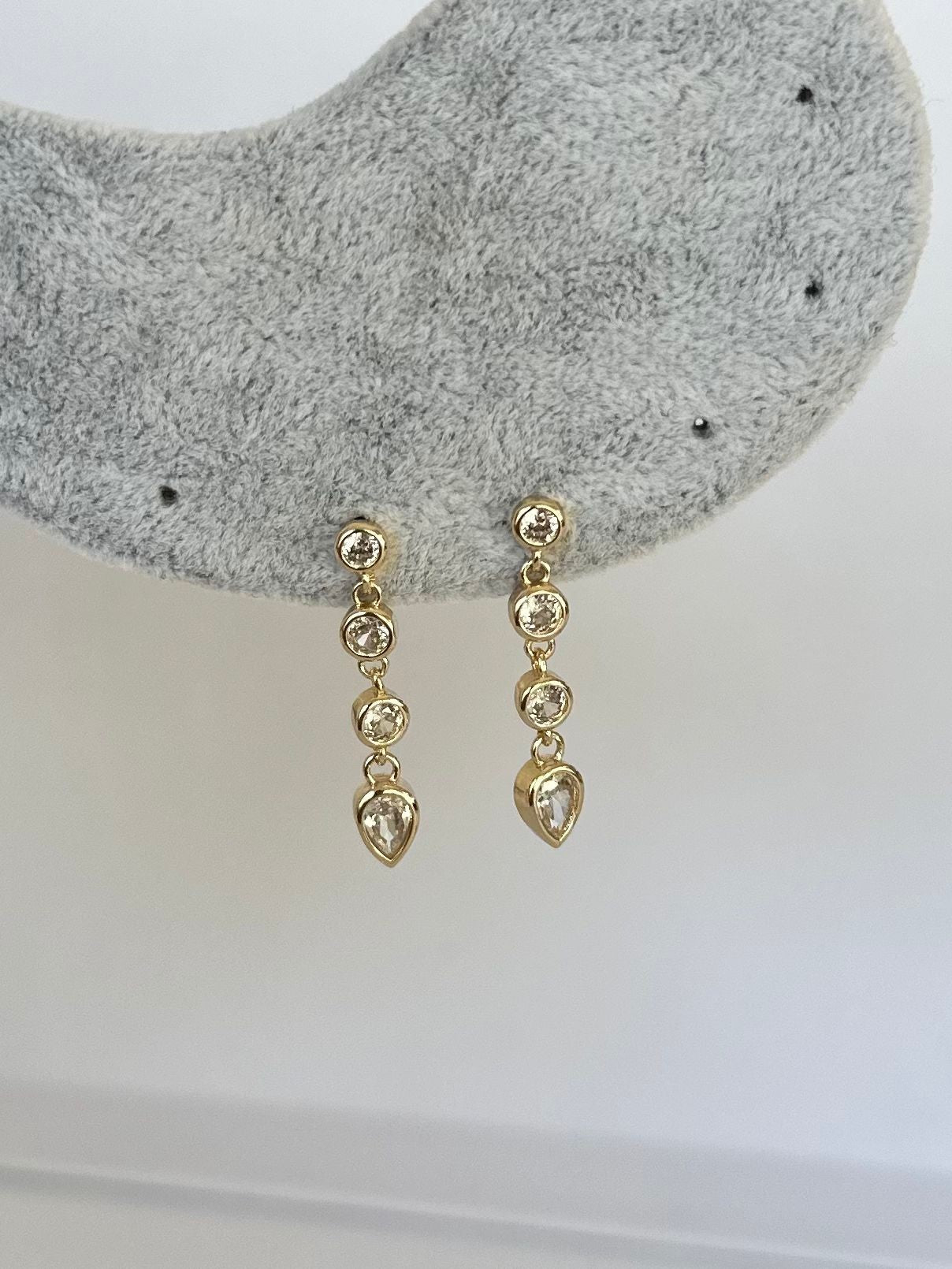 Özel Seri Kuyum Modeli Sallantılı