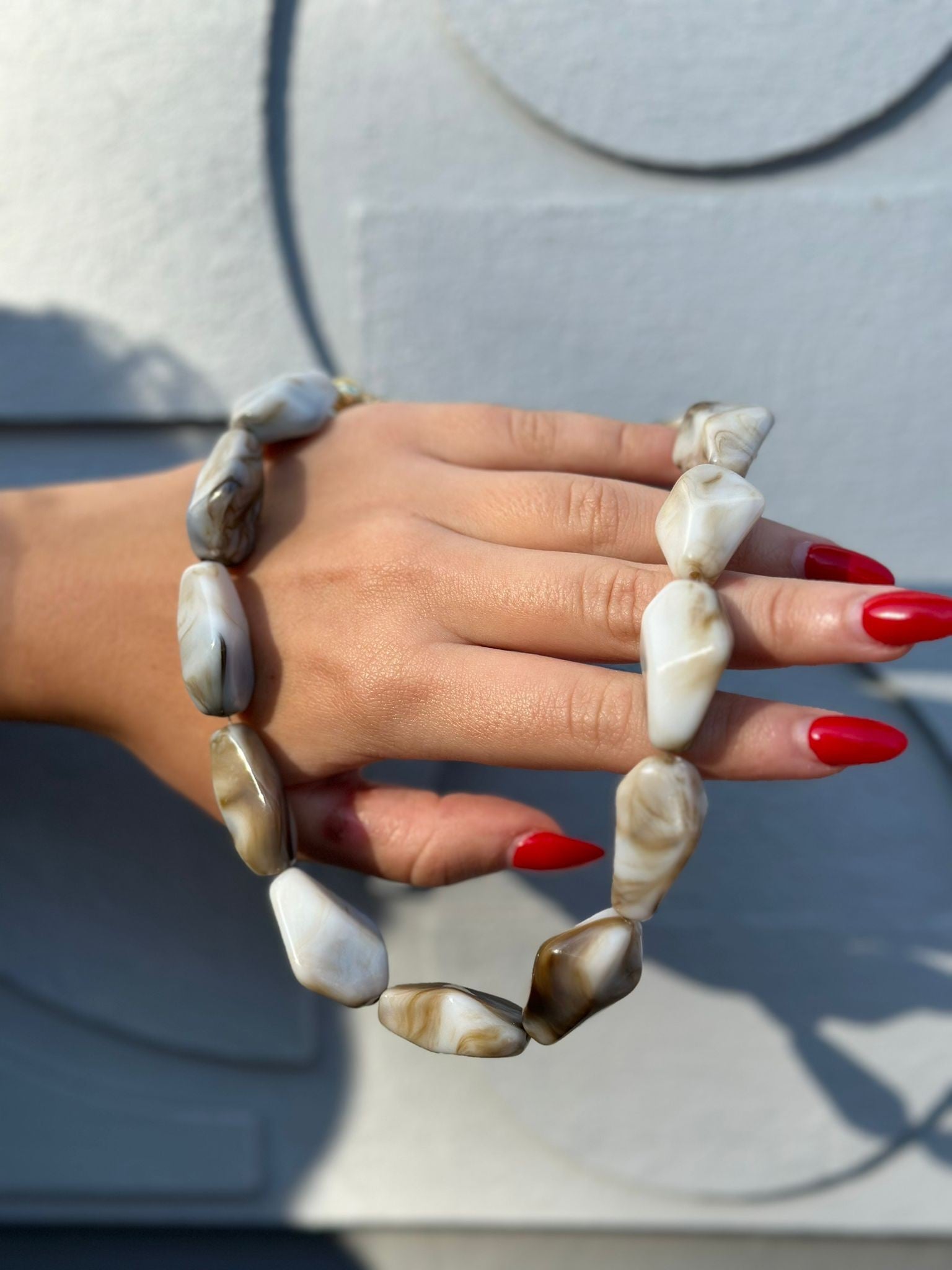 Geometrik Taş Kahve Tonlarında Kolye