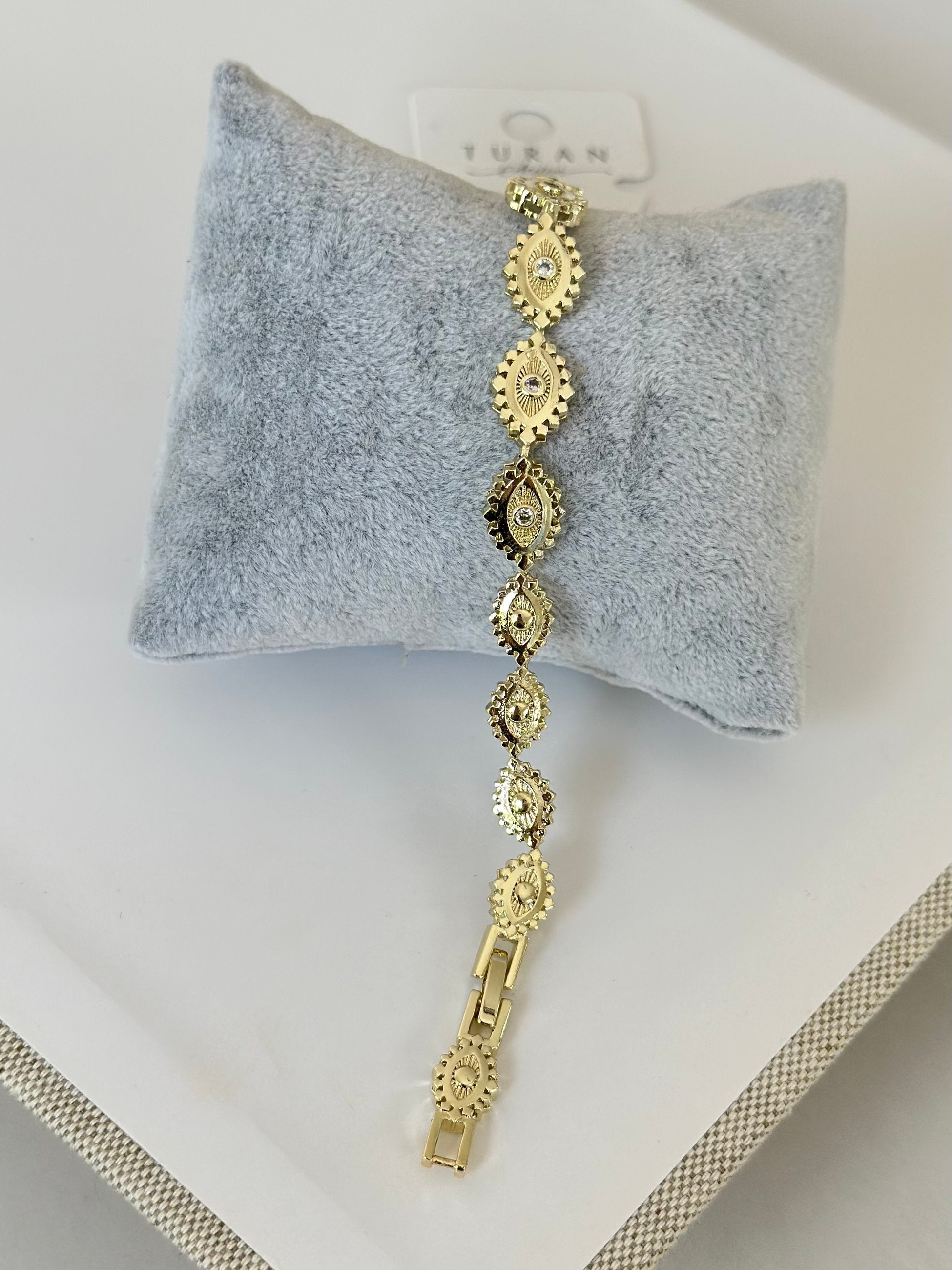 Taşlı Gold Hamsa Bileklik