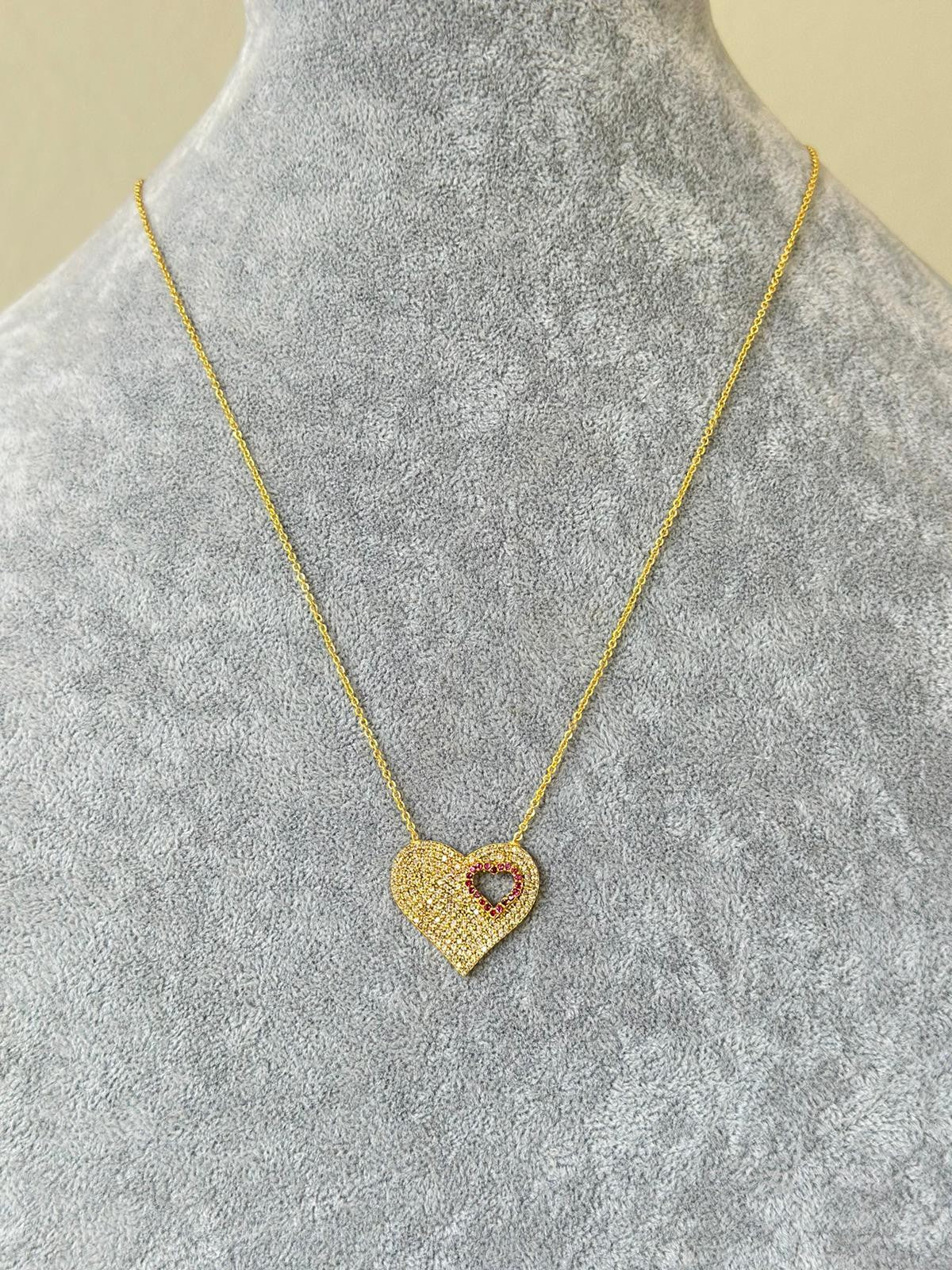 Pembe Detaylı Gold Kalp Kolye