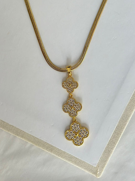 3 Lü Zirkon Yonca Kolye  Gold Renk