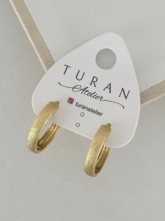 14K Renk Mat Tırtık Halka Küpe