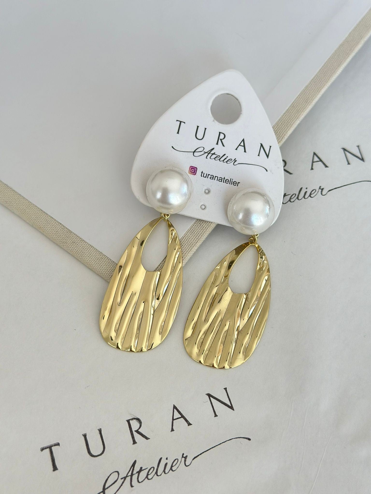 İnci Detay Plaka Küpe