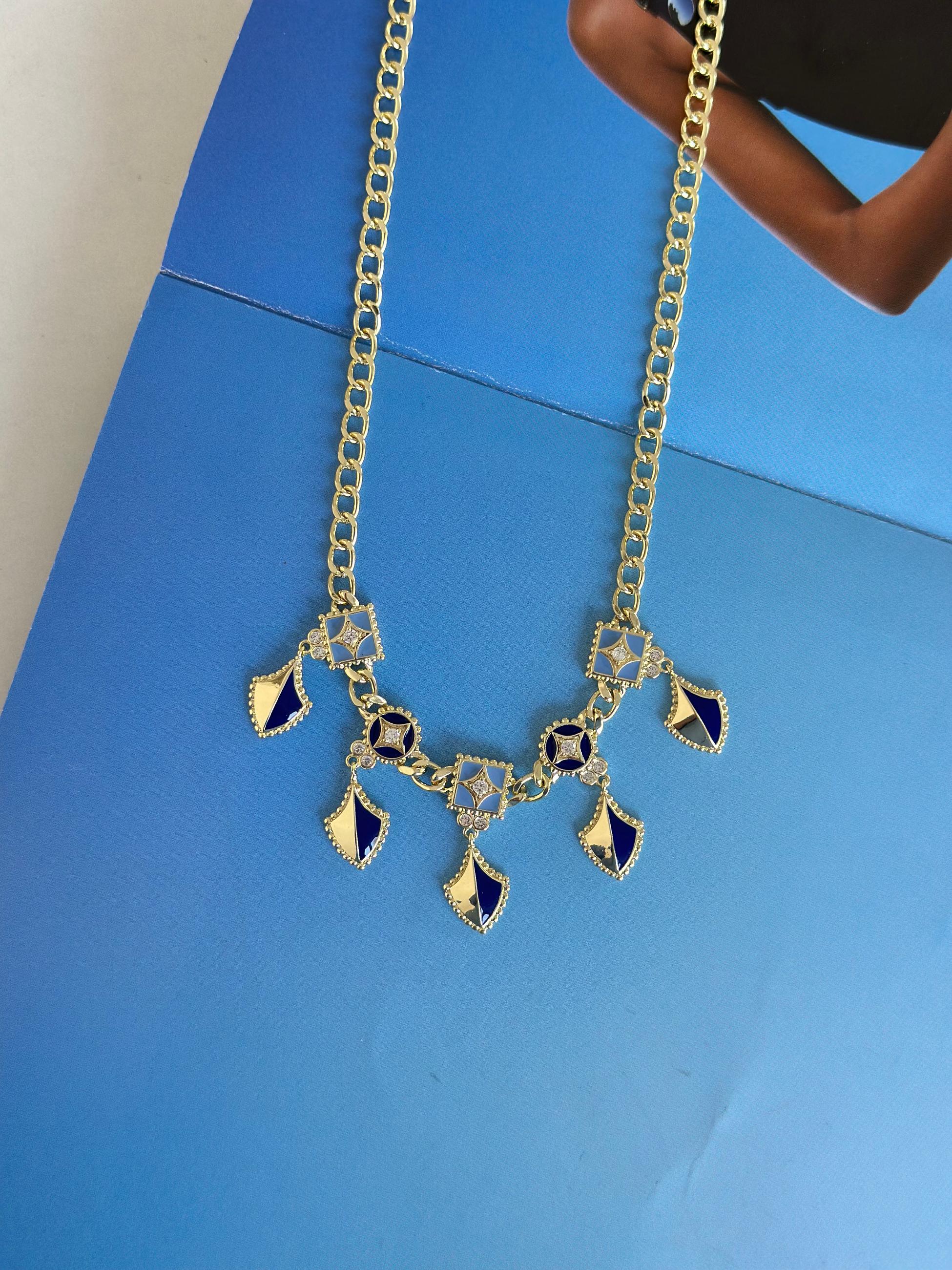 Mavi Lacivert Gold Tasarım Kolye
