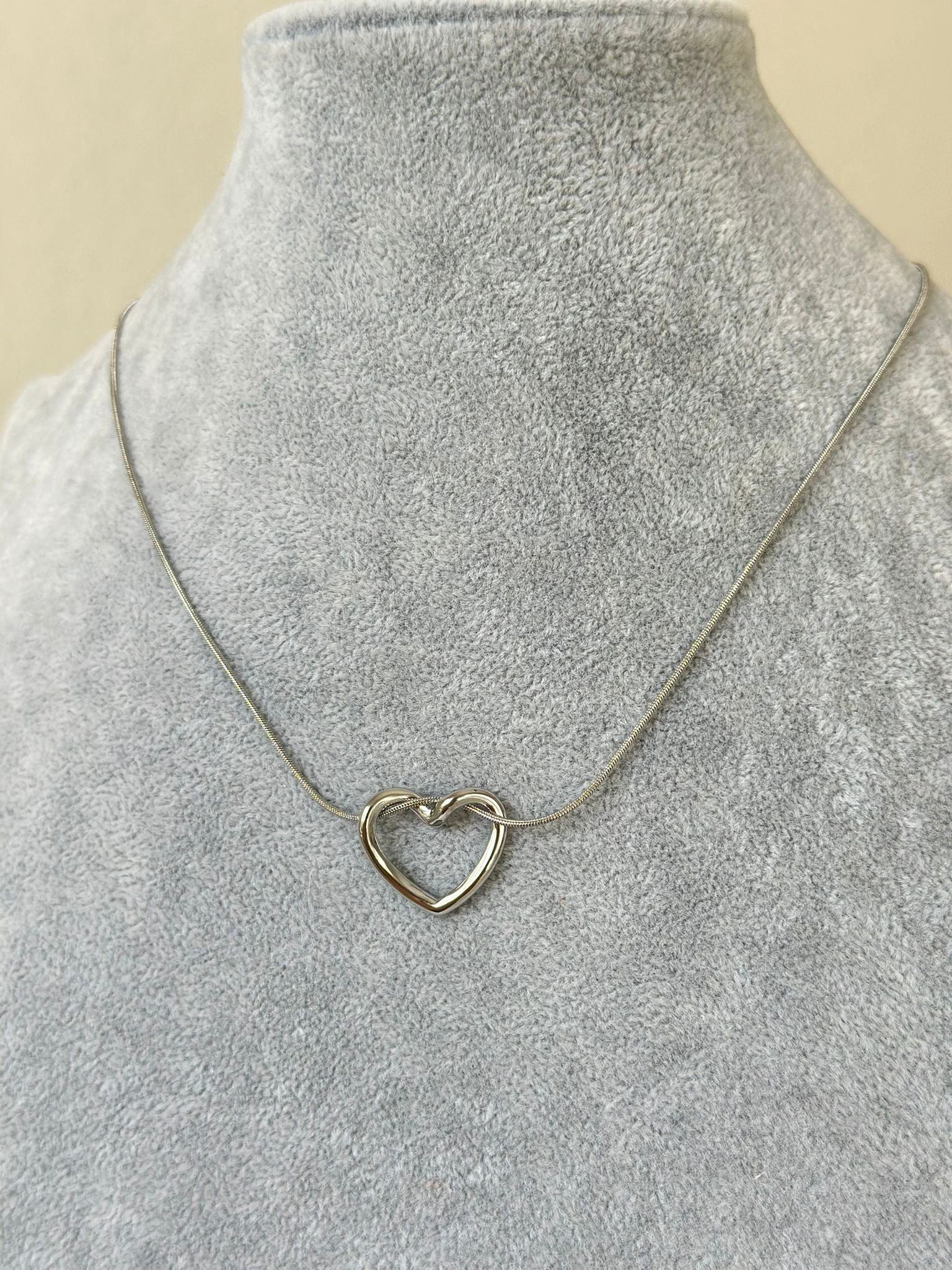 Loop Hearth | Kolye Silver