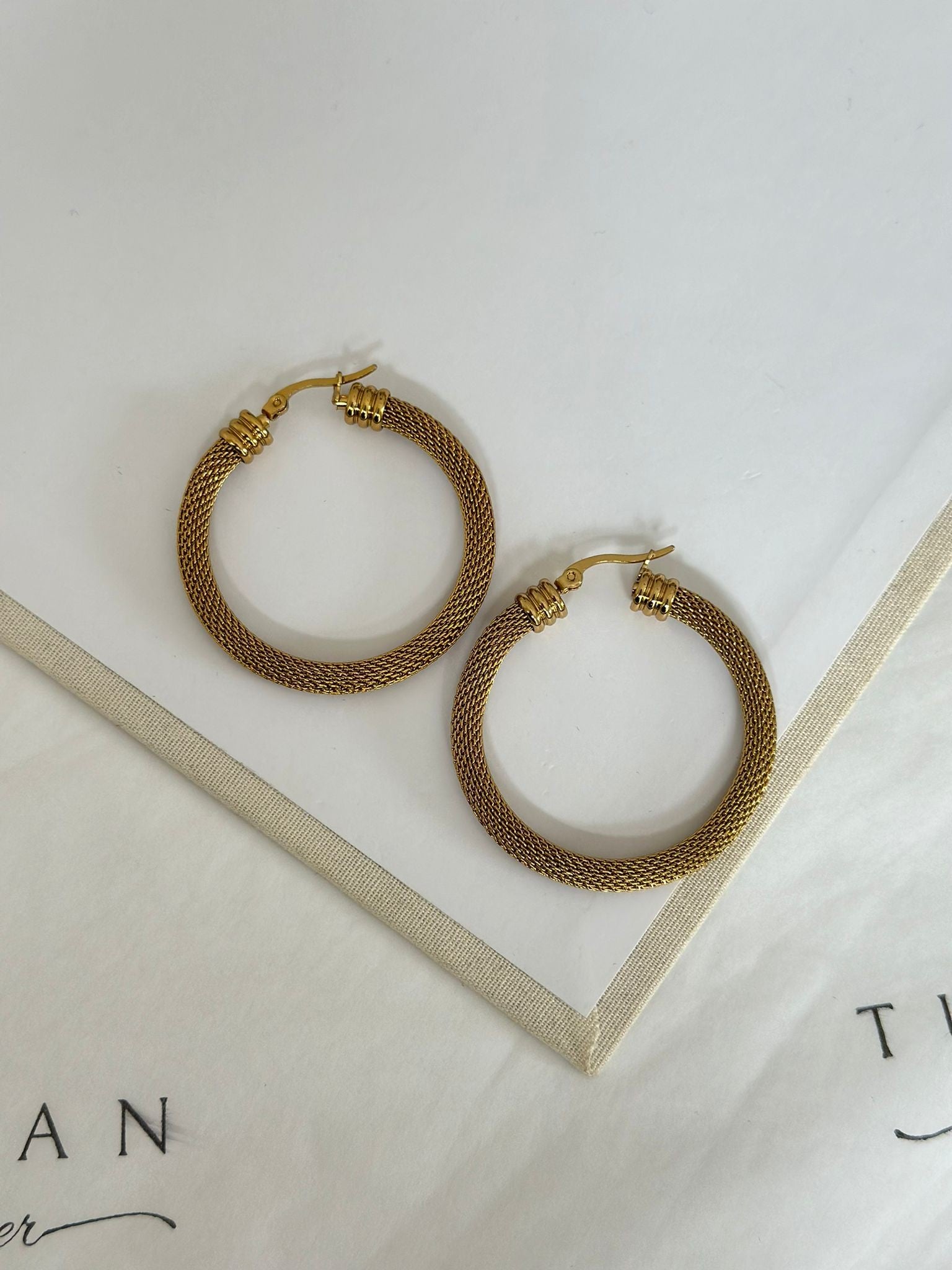 Hasır Örme Halka Küpe / Gold