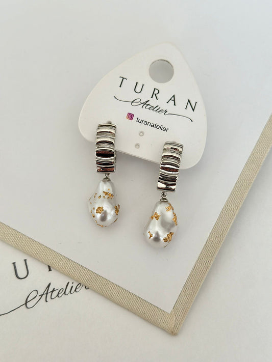 Tasarım İnci Küpe Gümüş Renk Gold