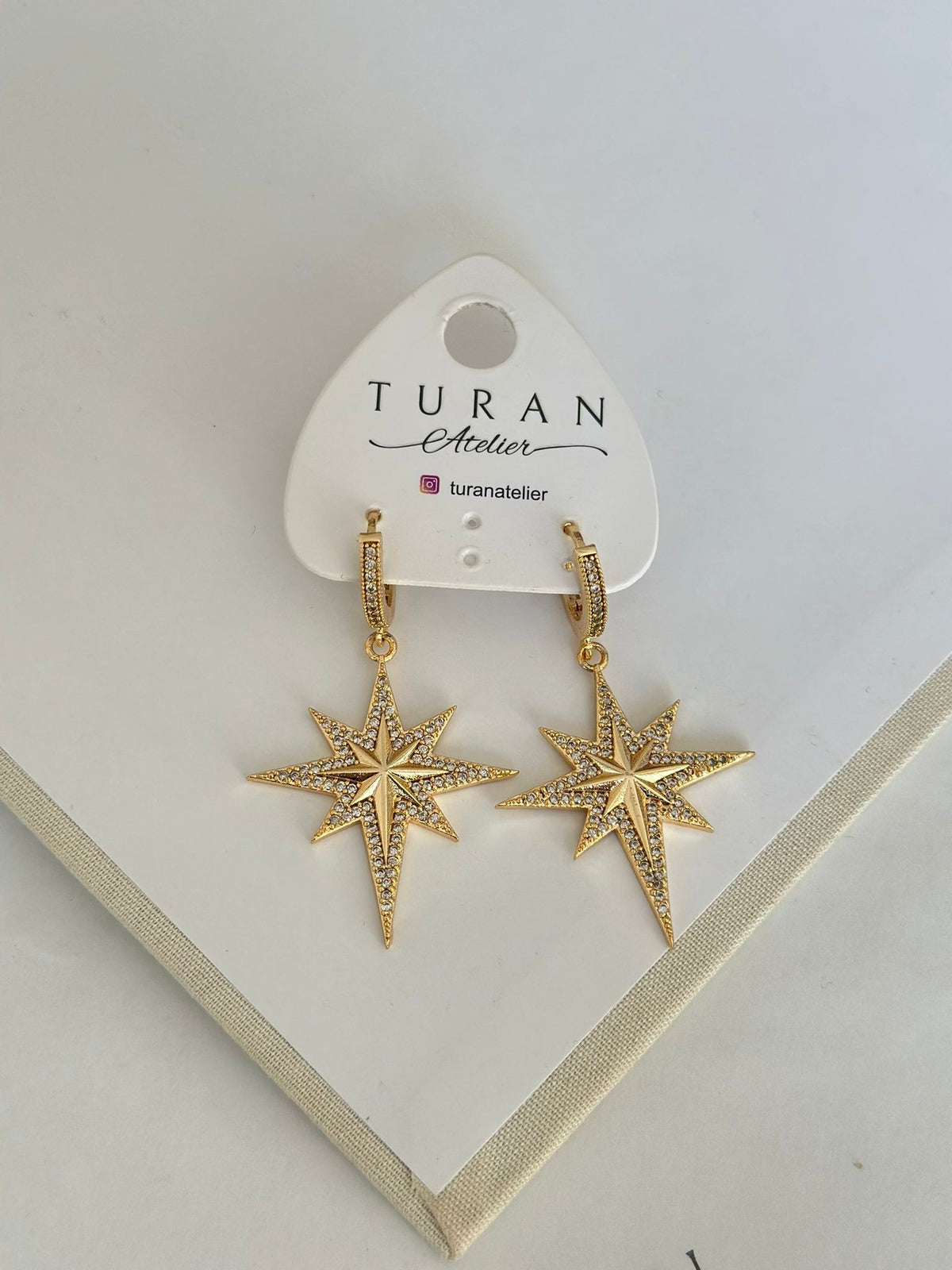 Zirkon Kutup Yıldızı Küpe