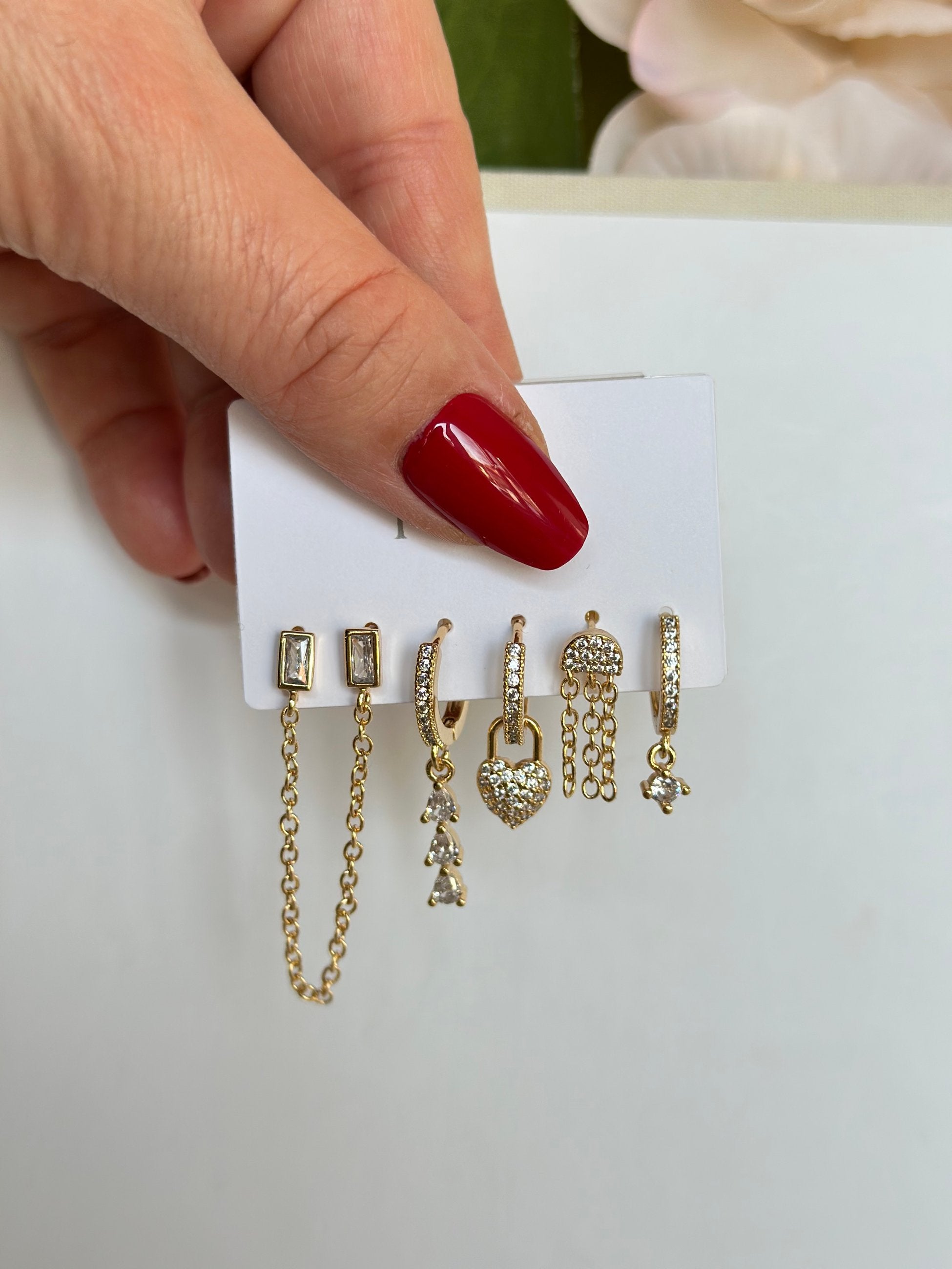 Kalp Detay 6'lı Kombin Gold Küpe