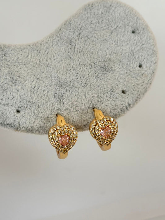 Pembe Kalp Marka Küpe