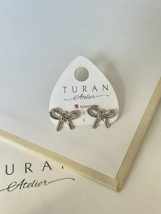 Mini Ribbon Gümüş Renk Küpe