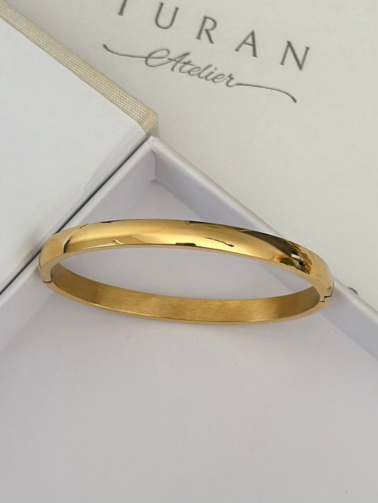 Gold Oval Kelepçe / Orta Genişlik