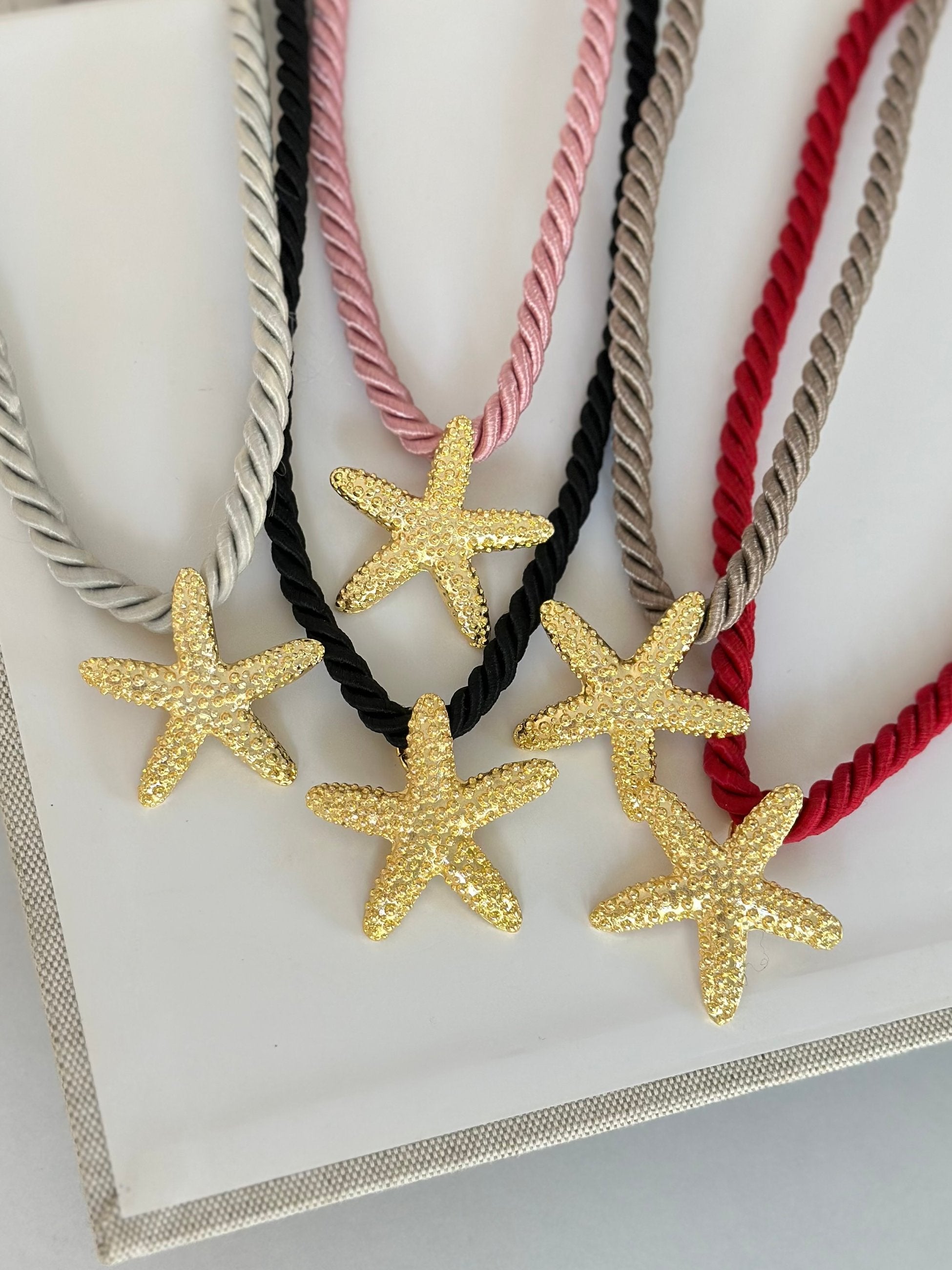 Deniz Yıldızı İp Kolye