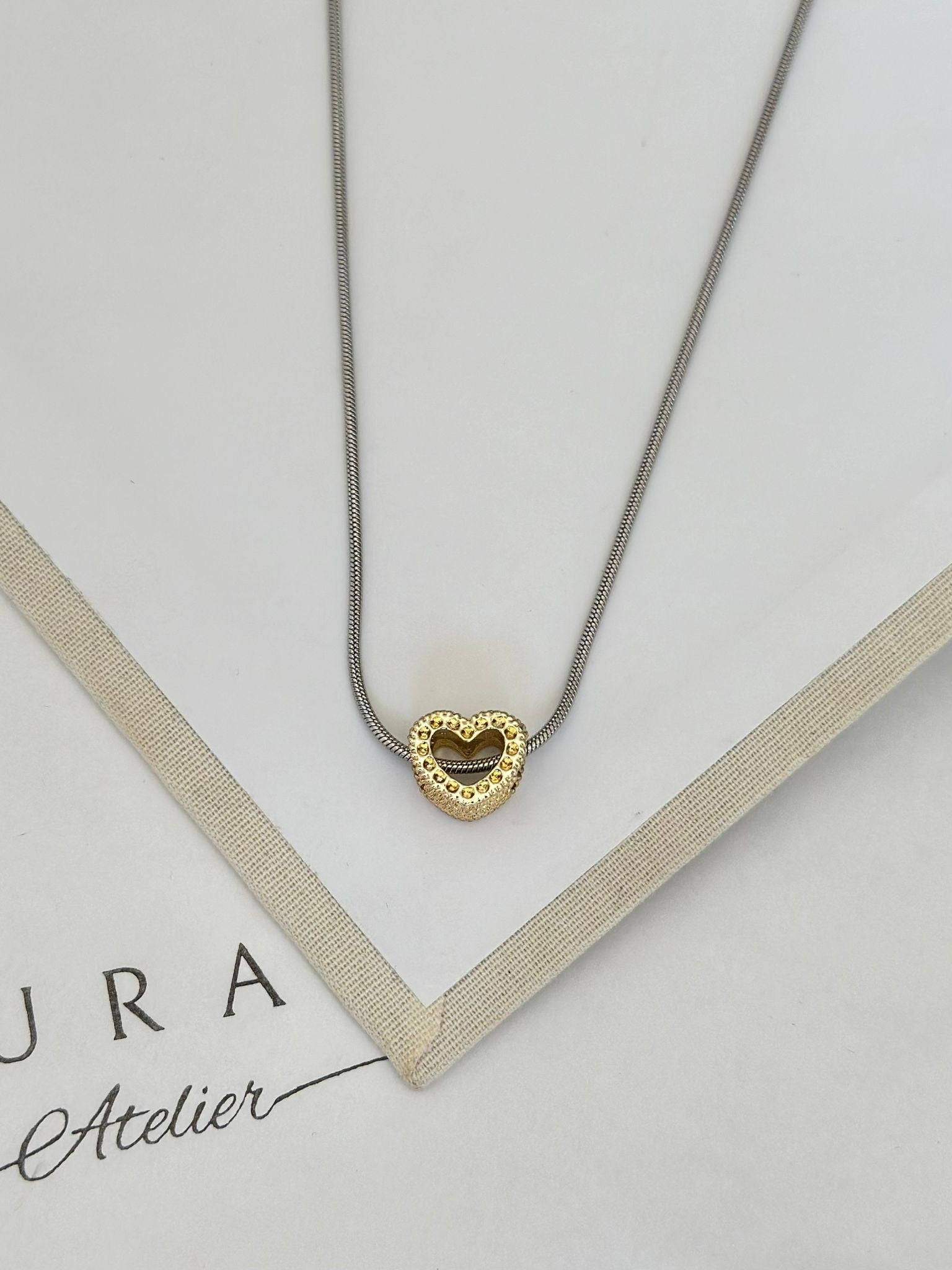 Kalp detay zincir kolye