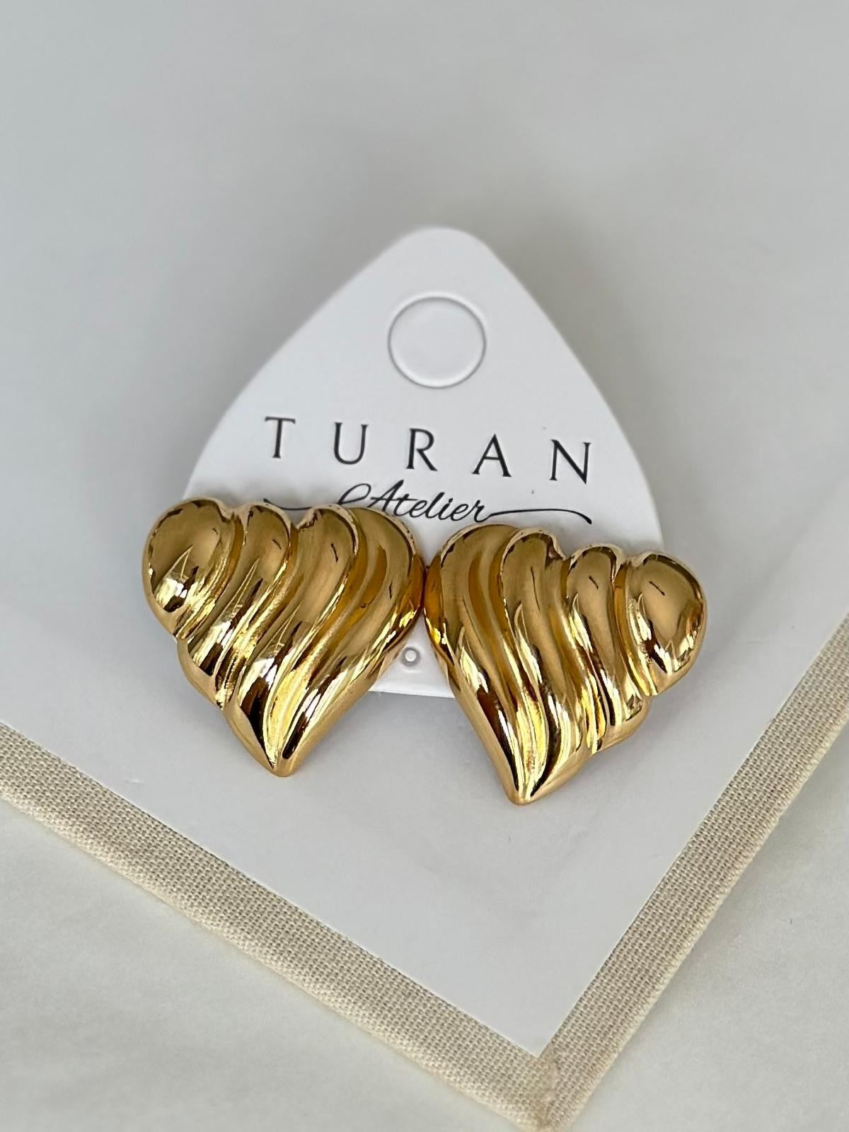 Çelik Çizgili Kalp Küpe