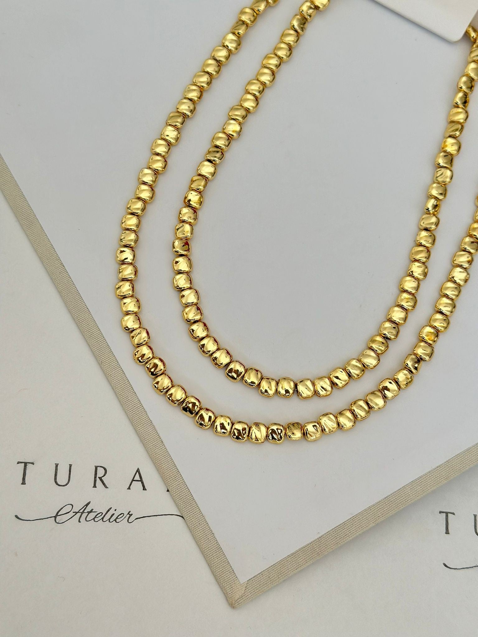 Kare Detay Gold Taş Kolye 