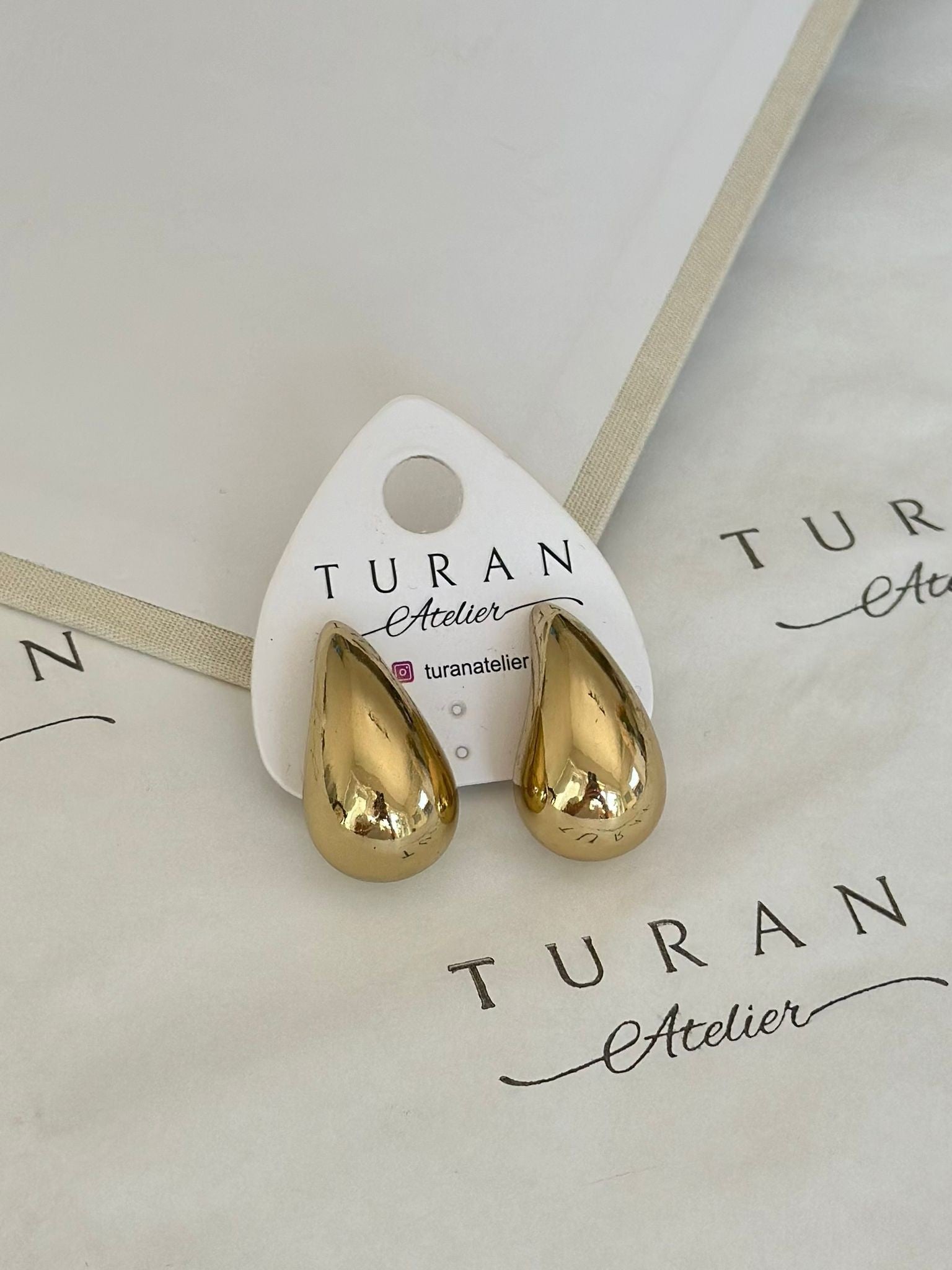 Gold Renk Damla Küpe