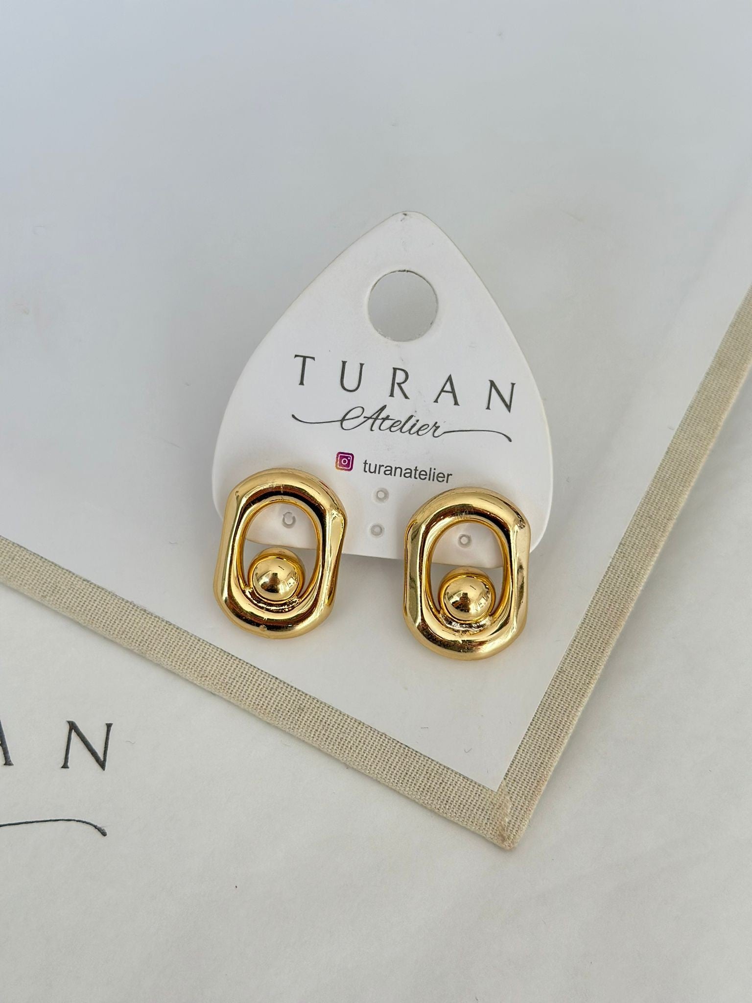 14 K Renk Topçuk Tasarım Küpe (14K Renk)
