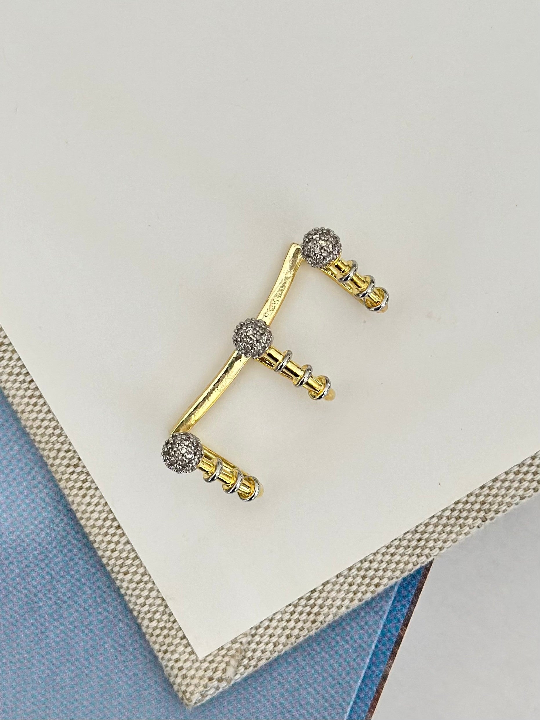 Topçuk Detay 3Lü Görünümlü Earcuff Küpe