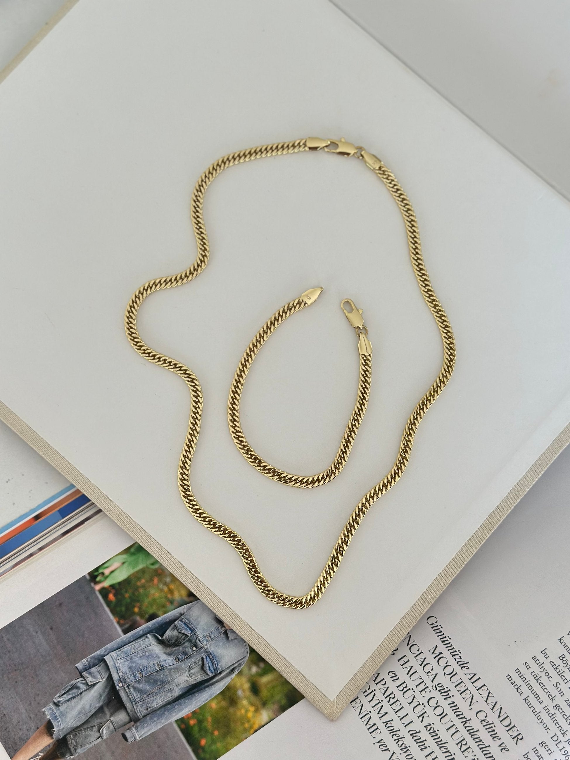 Özel Seri 14K Renk Altın Model Sık Gurmet Bileklik