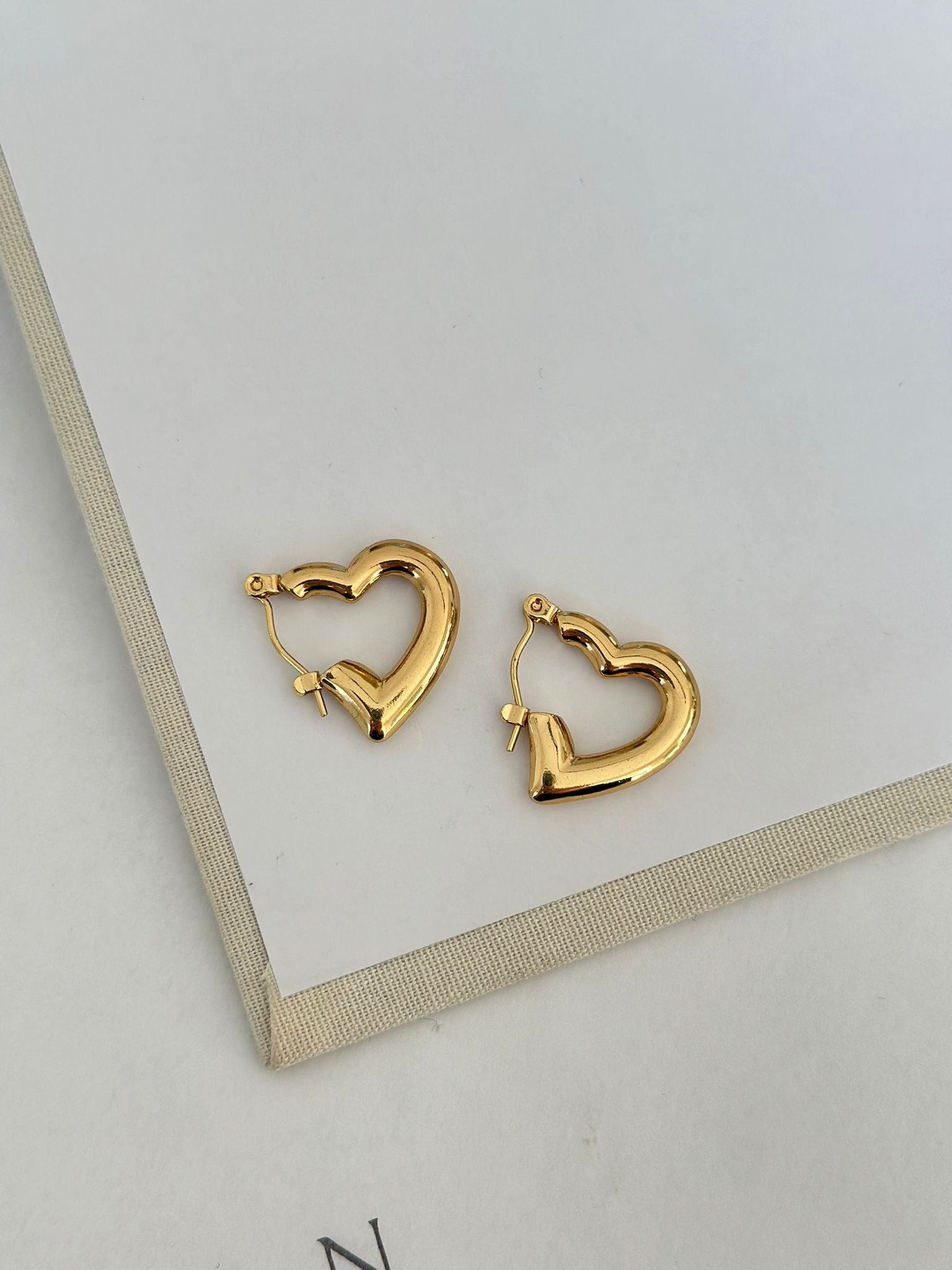 Mini Çelik Gold Kalp Küpe