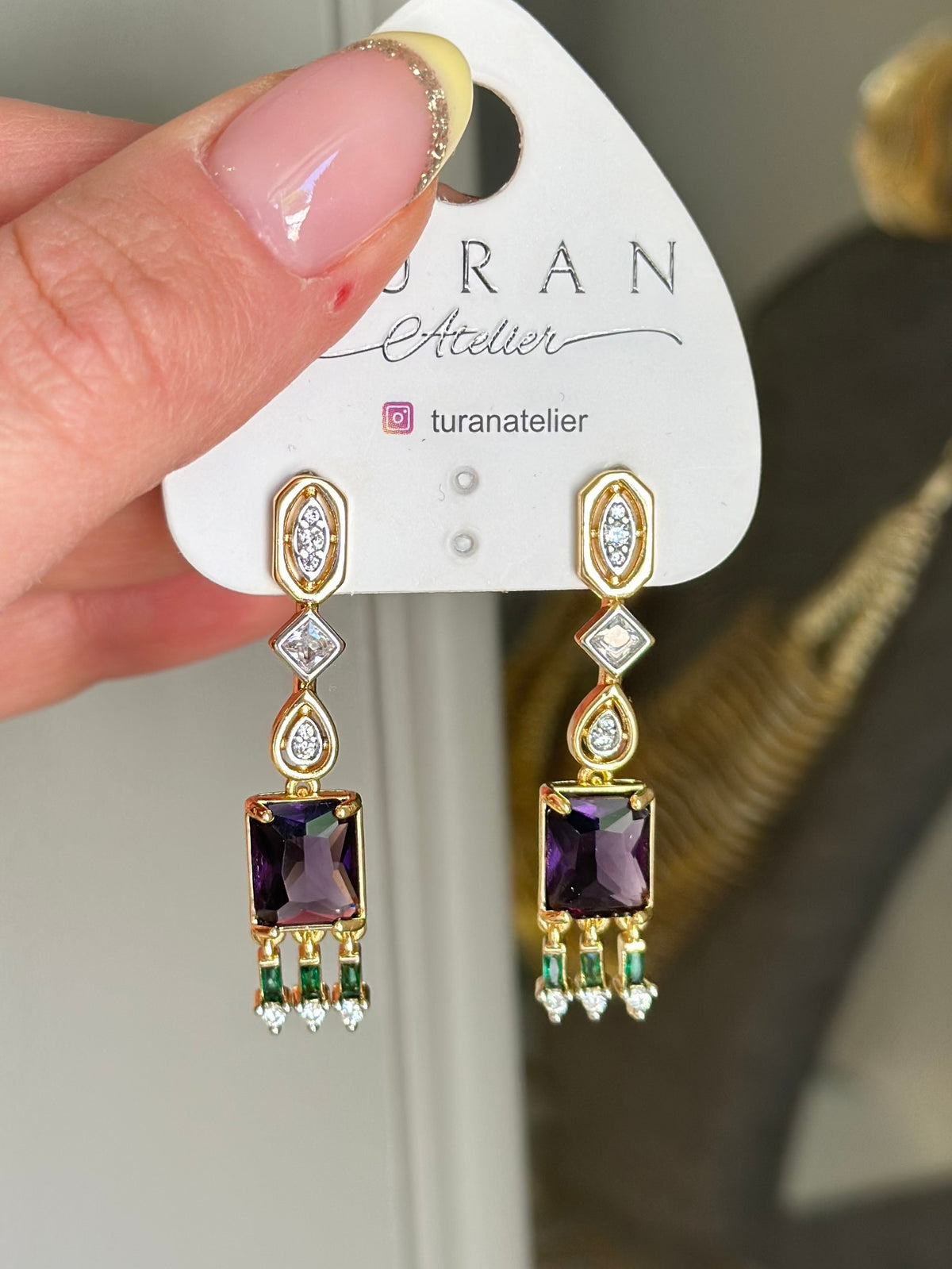 Mor Yeşil Renkli Tasarım Küpe