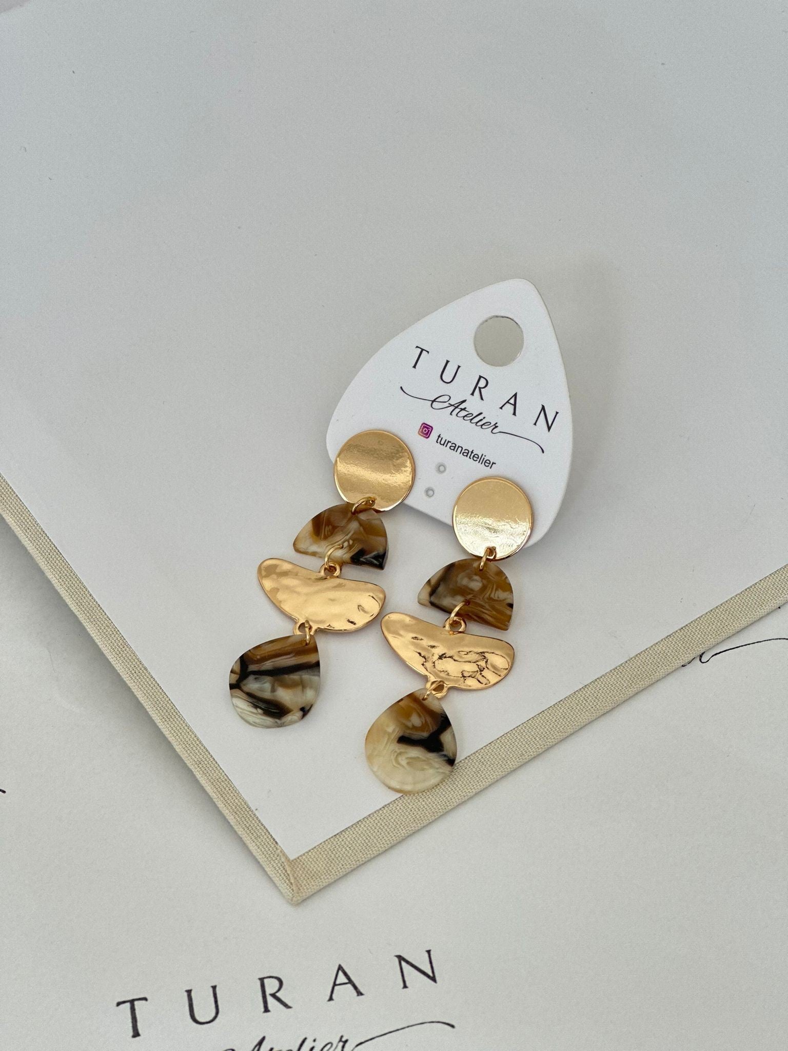 Kahve Tasarım Küpe