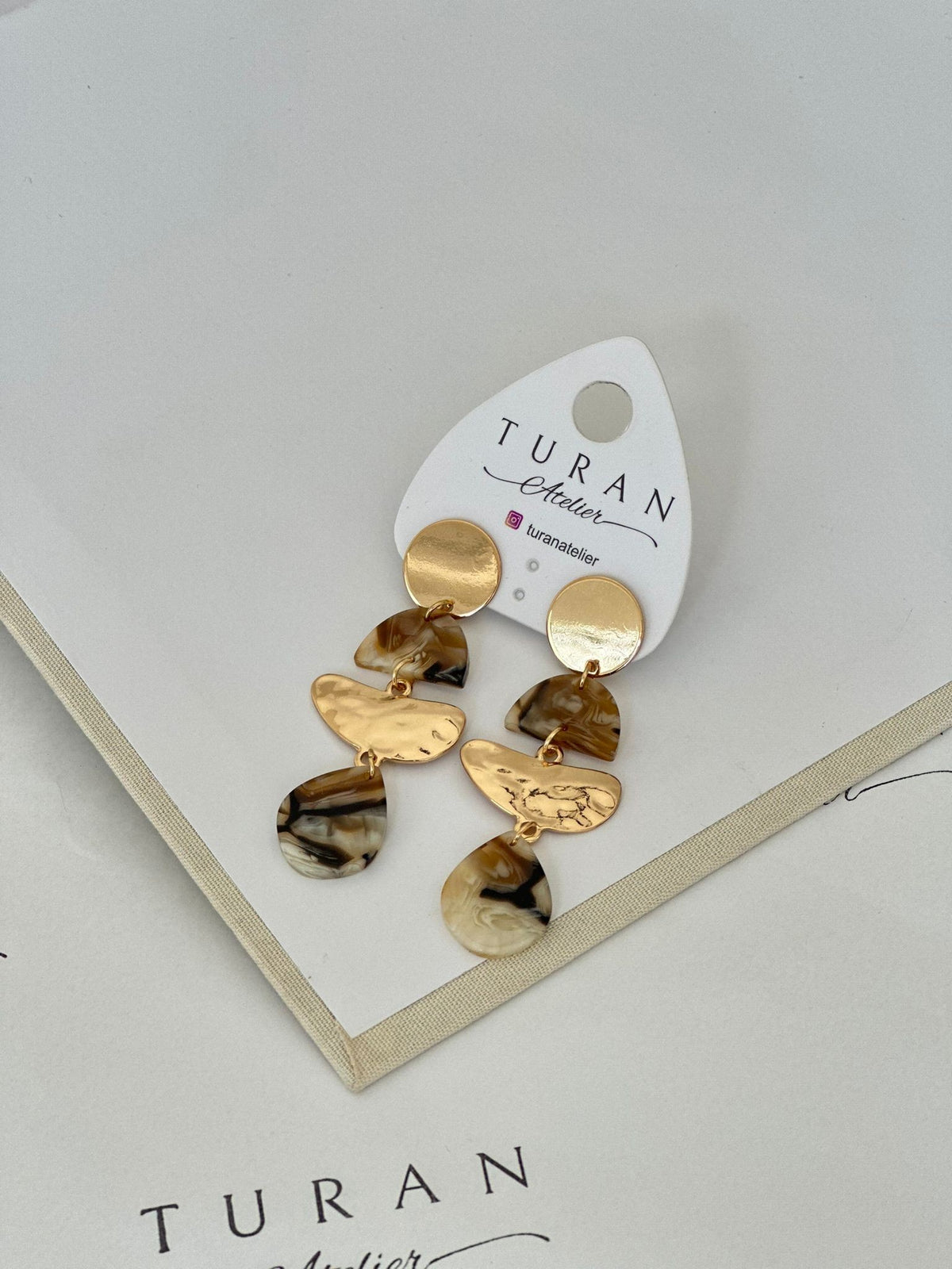 Kahve Tasarım Küpe