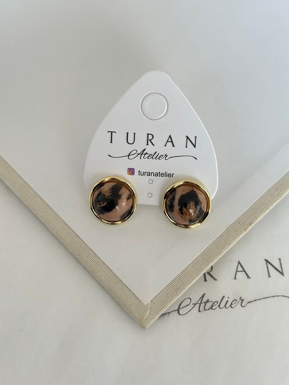 Leopar Tasarım Daire Fromda Küpe