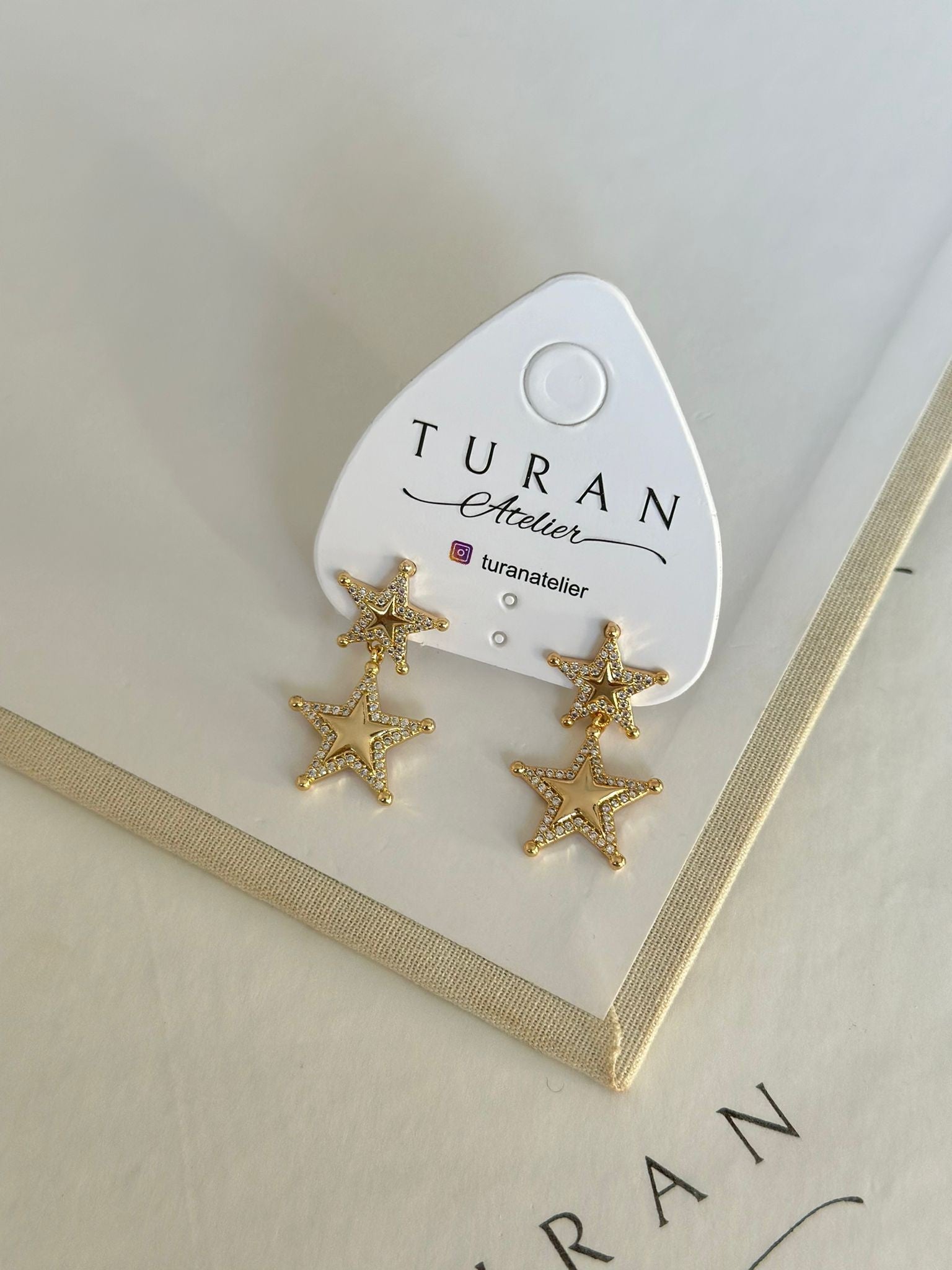 Tasarım Yıldız Küpe / Gold