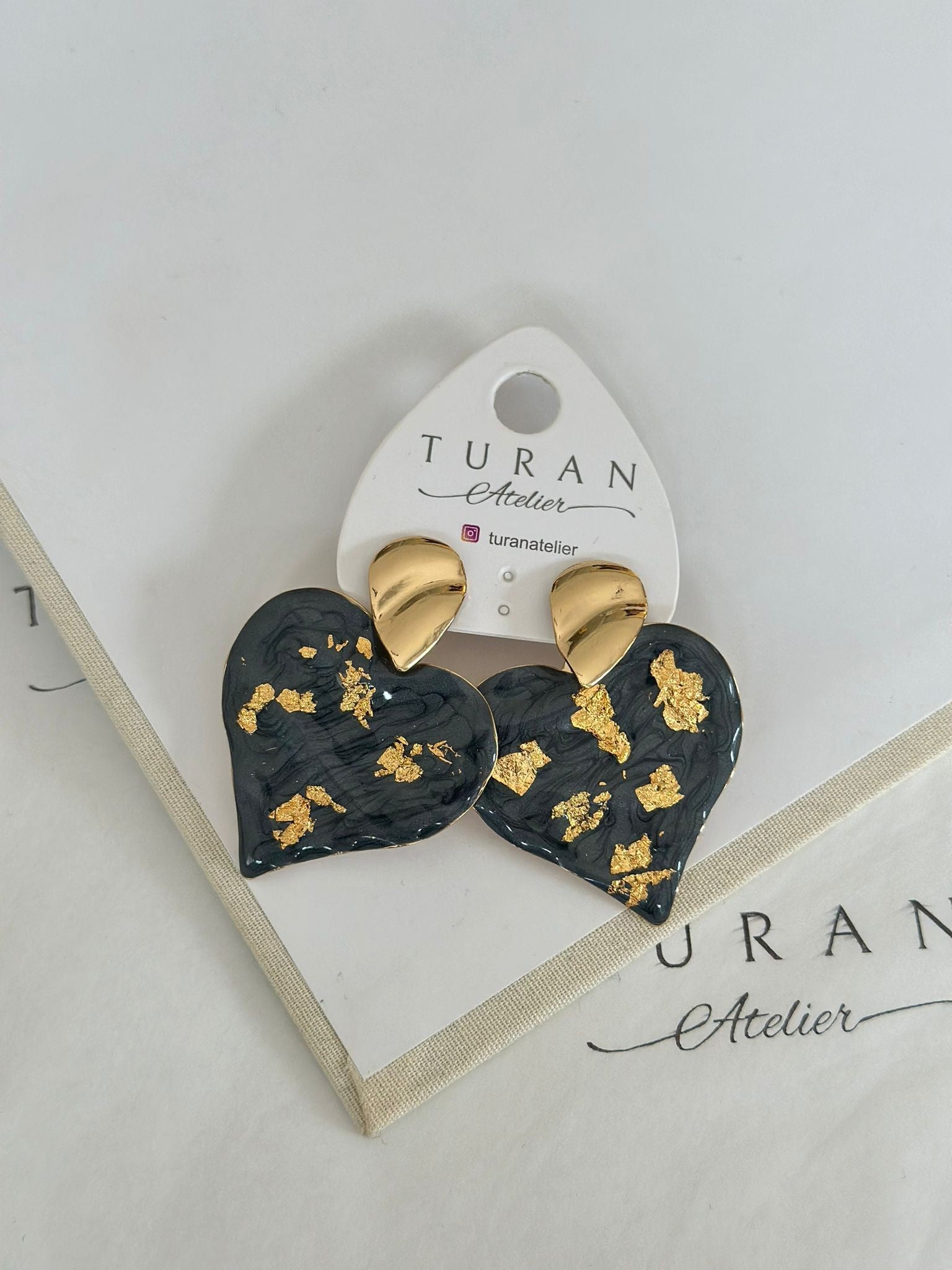 Tasarım Füme Kalp Küpe