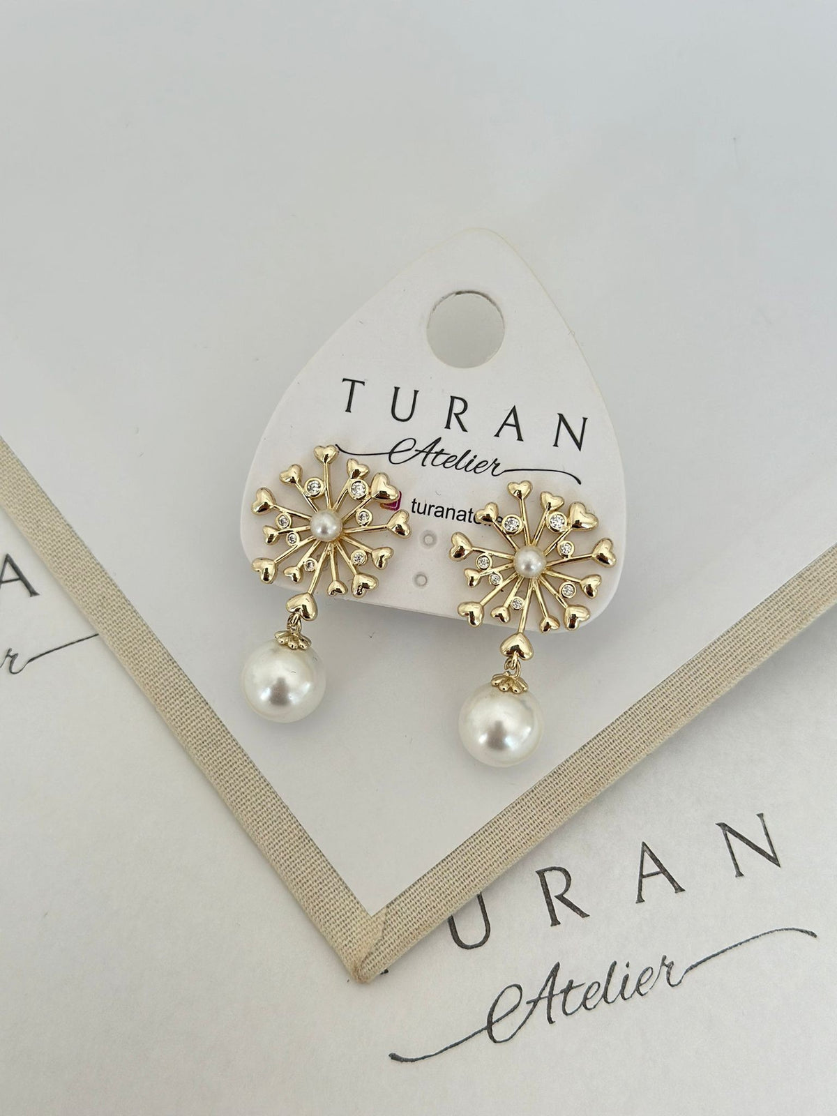 Mini Kalp Detay İnci Küpe