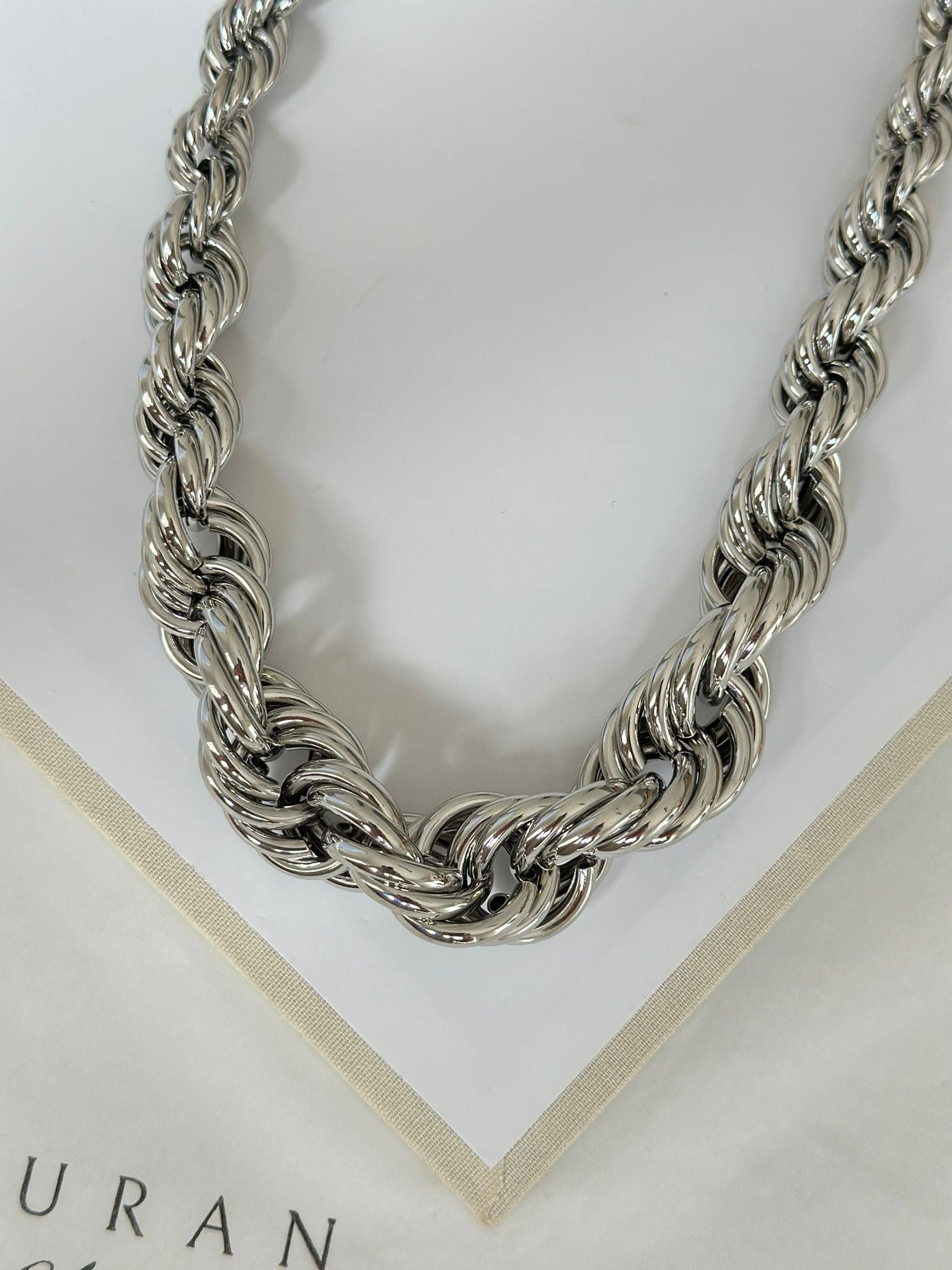 Kalın Burgu Tasarım Kolye Gümüş Renk