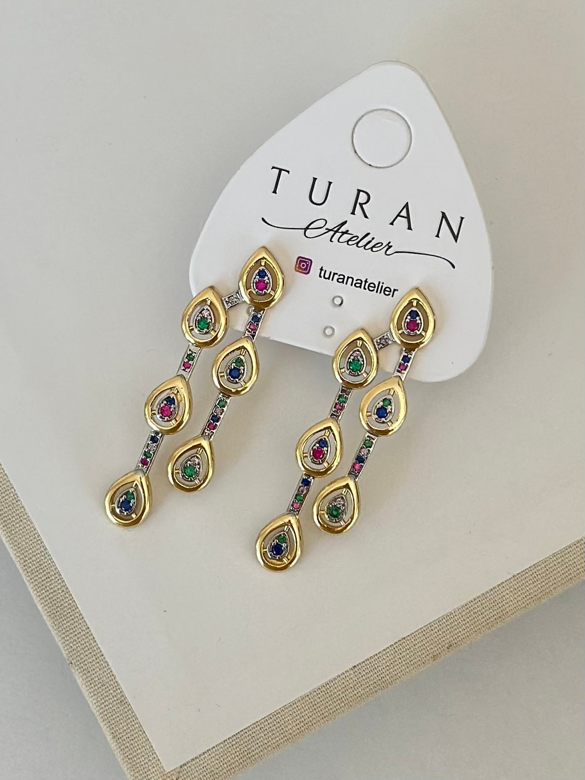 Çift Sıra Damla Renkli MG Tasarım Küpe