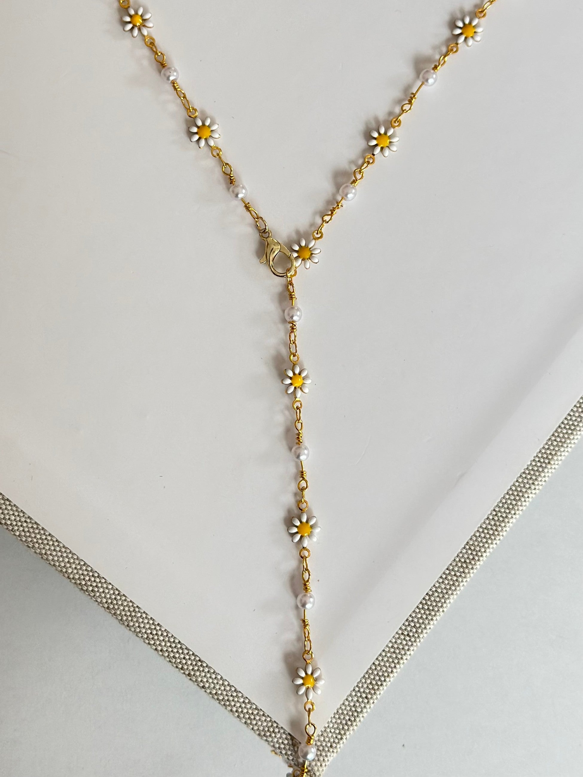 Papatya Y Dekolte Kolye