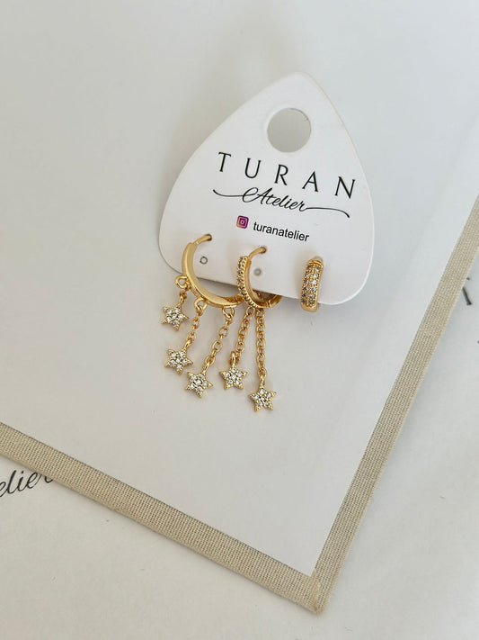 Çoklu Sallantılı Gold Yıldız Küpe