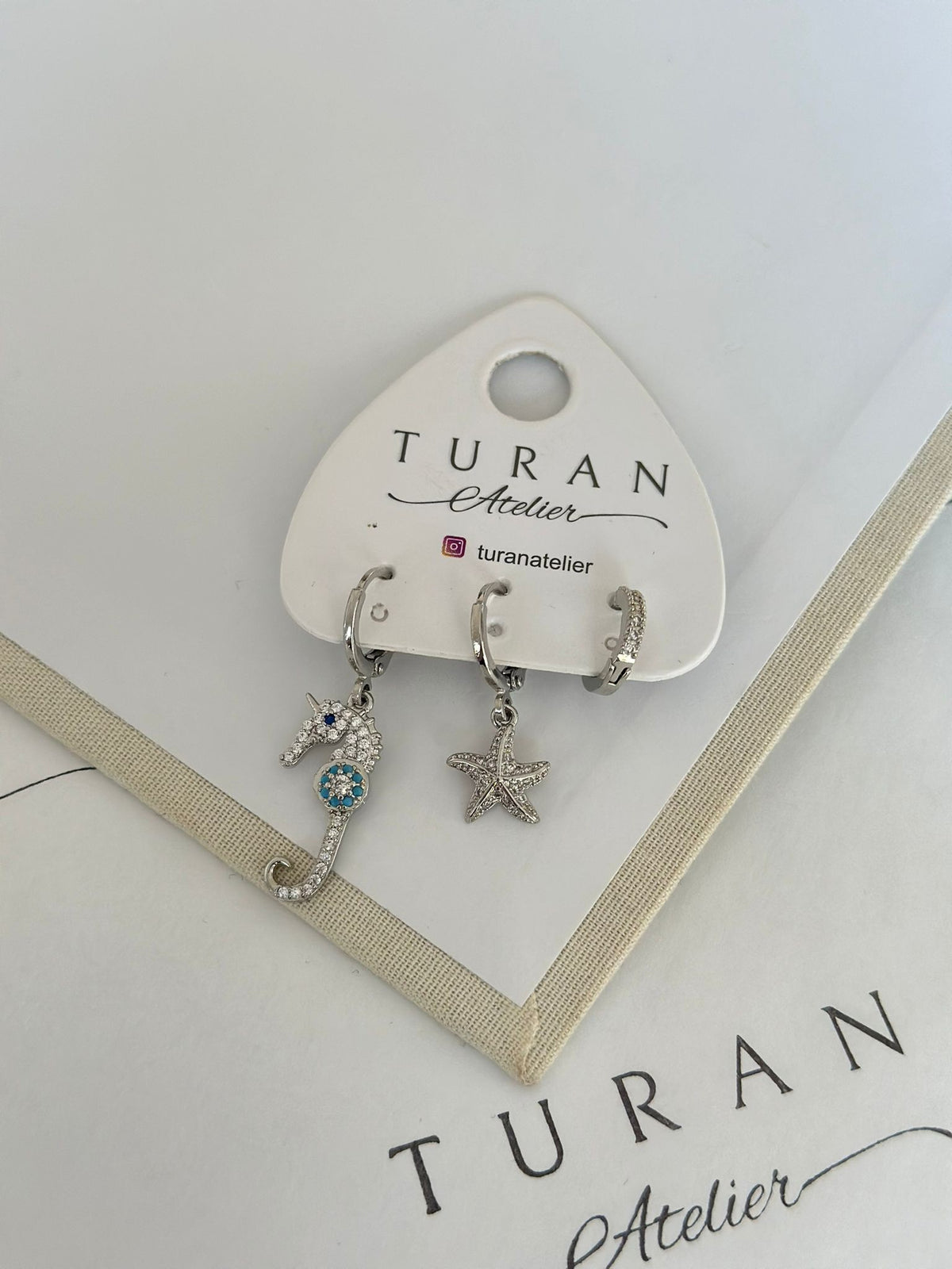 Deniz Atı Kombin Küpe